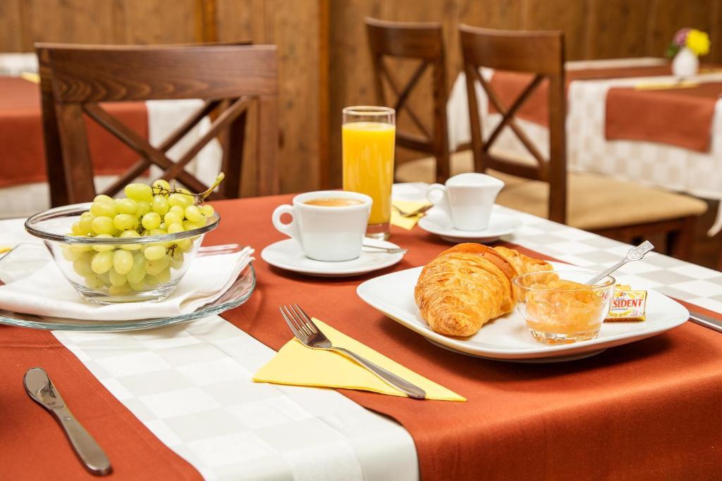 Hotel Boyana - Free Parking 4*